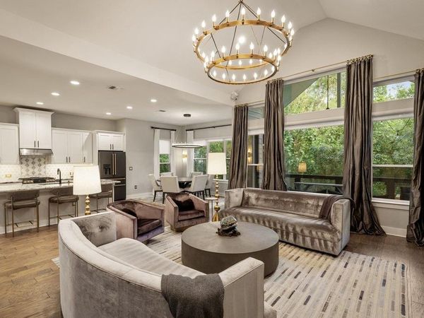 3018 Sunridge DR, Unit 8, Austin, TX 78741