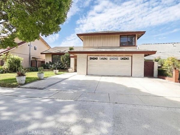 3114 S Rene, Santa Ana, CA 92704