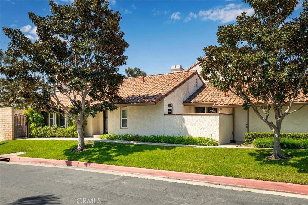 7846 Beachcomber, Huntington Beach, CA 92648 Main Photo