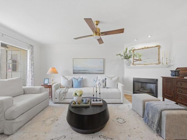 4775 Seminole Drive, Unit 201, San Diego, CA 92115