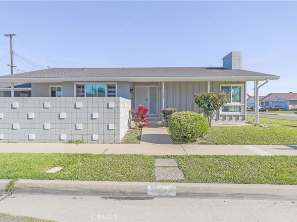 17523 S Catalina Avenue, Gardena, CA 90248