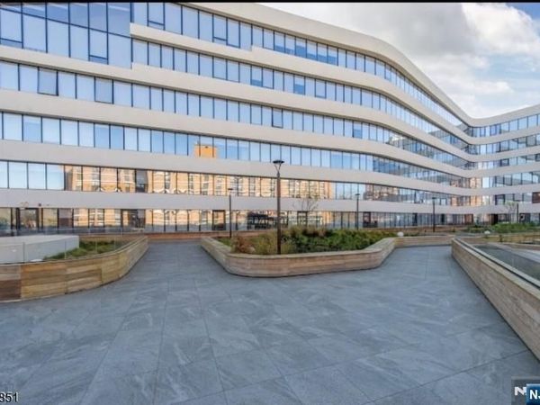 315 Harrison Street 503, EAST ORANGE, NJ 07018