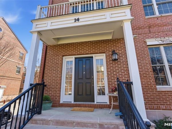 14 Gable Walk, LIVINGSTON, NJ 07039