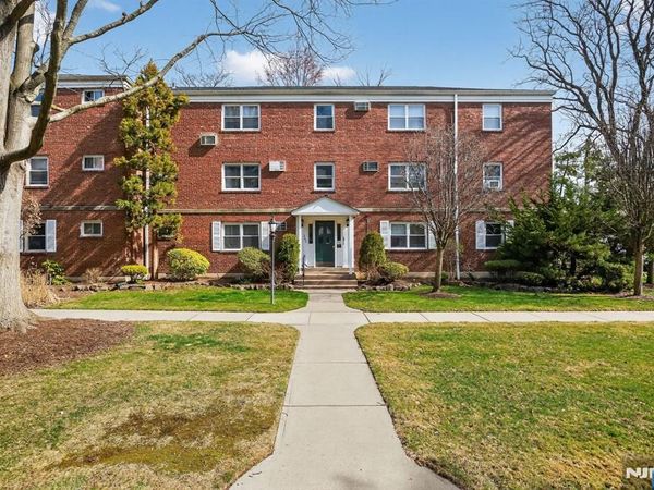 243 Johnson Avenue L4, Unit L4, HACKENSACK, NJ 07601