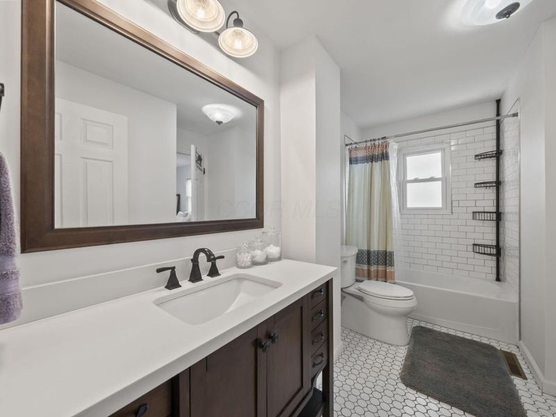 368 Clemson Street, Columbus, OH 43230 Photo 19