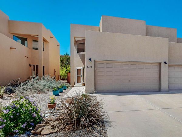 5015 Sala De Tomas Drive NW, Albuquerque, NM 87120