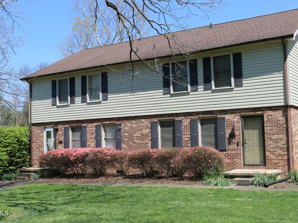 2121 Hickory Springs Road, Unit 2121, Johnson City, TN 37604