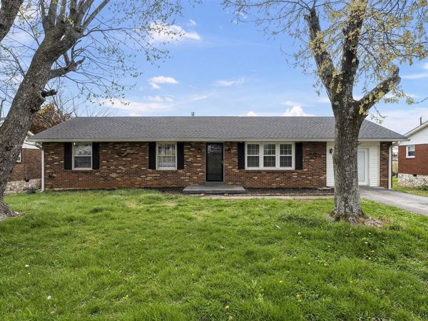 2138 Lealand Street , Bowling Green, KY 42101