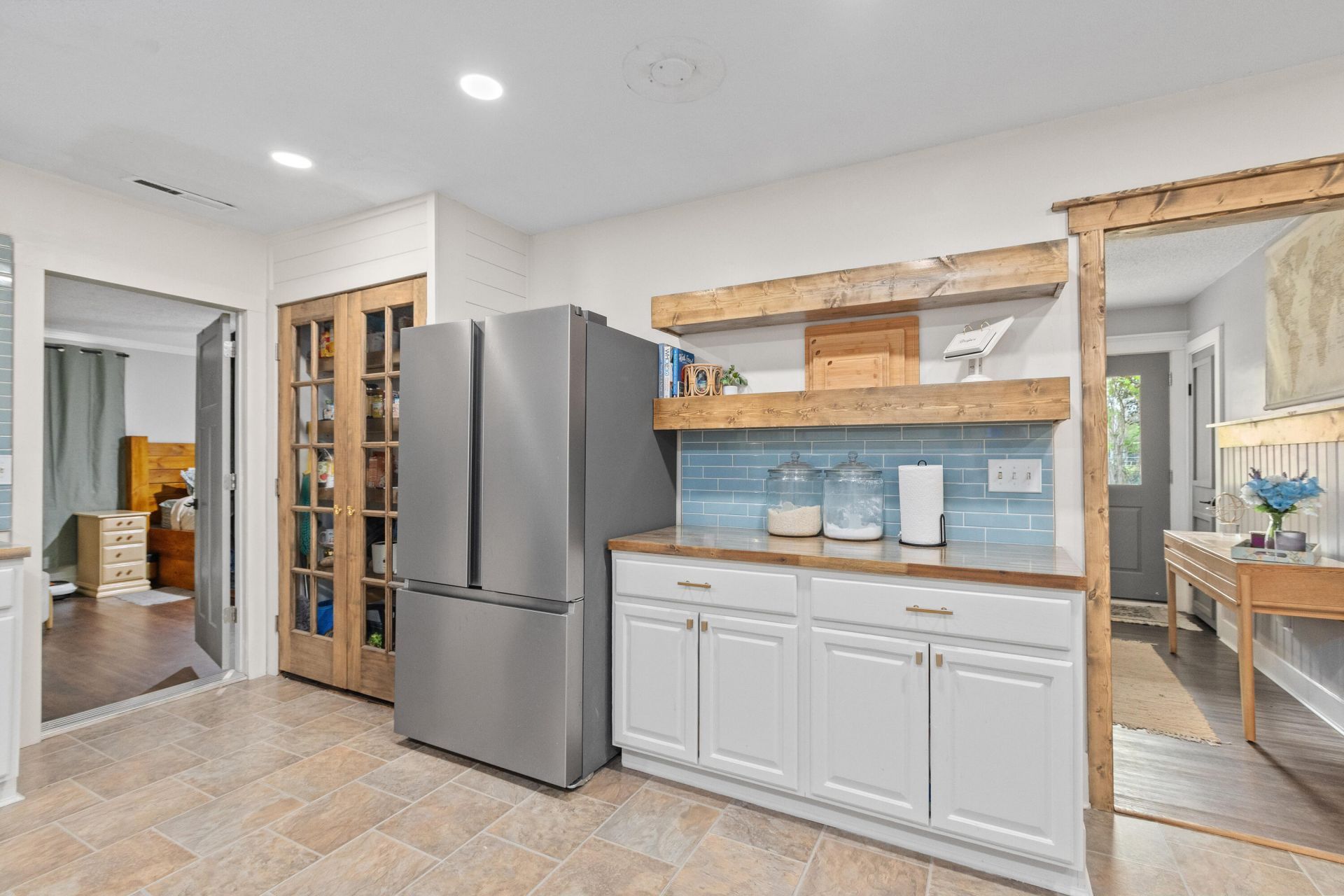 205 Bristow Drive Photo 13