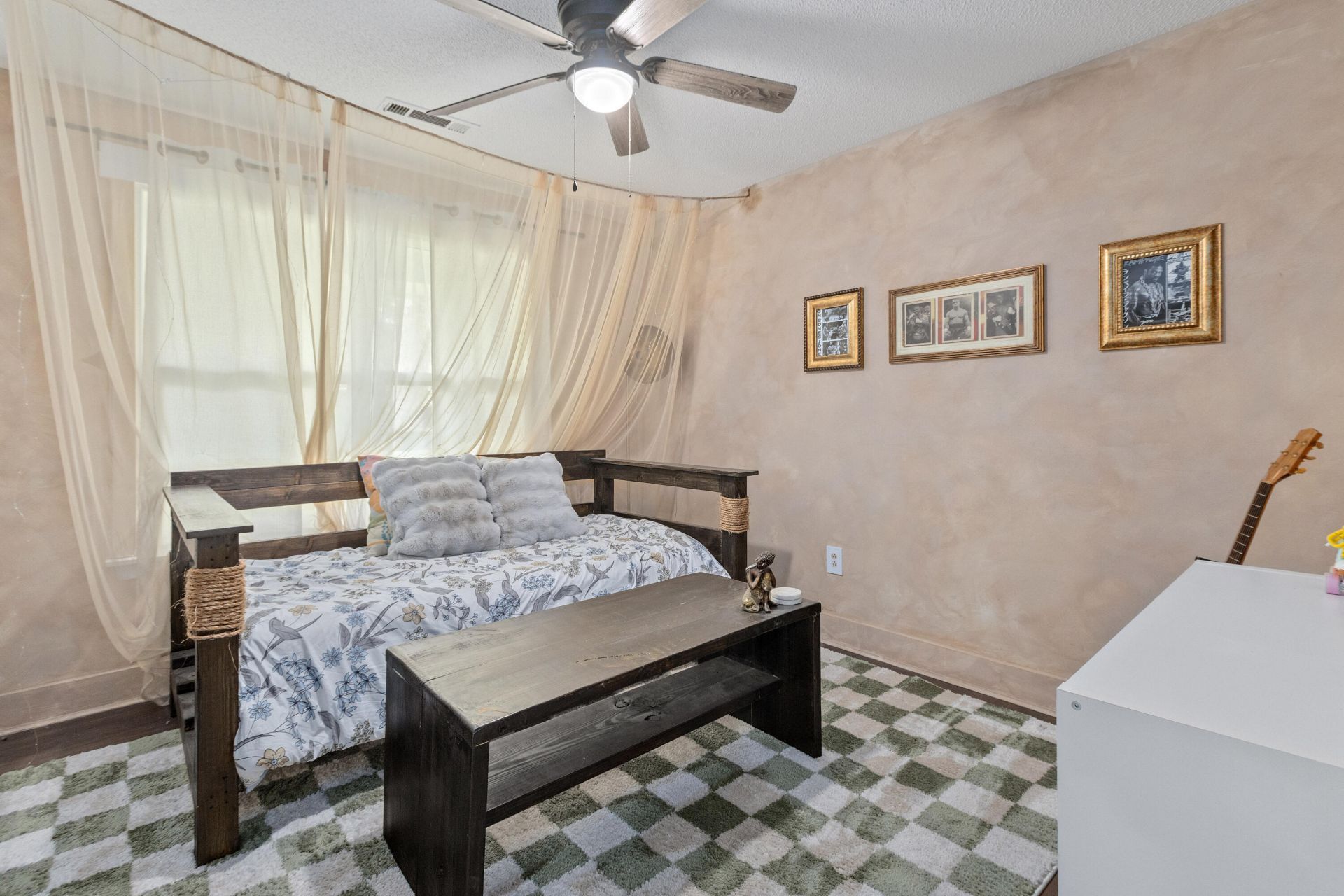 205 Bristow Drive Photo 24