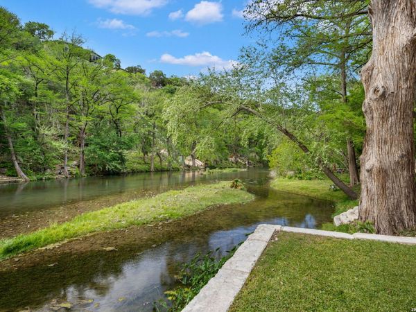 1771 Edgewater, Canyon Lake, TX 78133