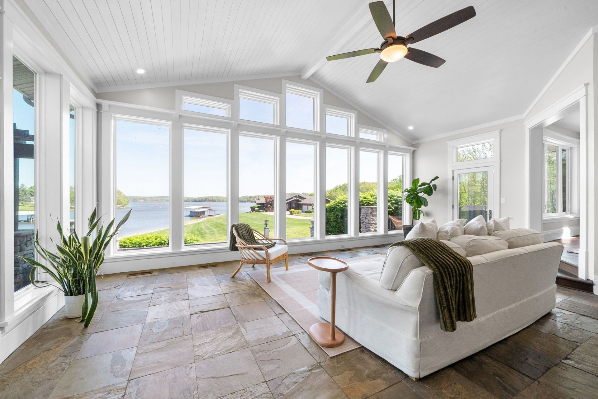 4568 Blue Springs Rd, Cadiz, KY 42211 Main Photo