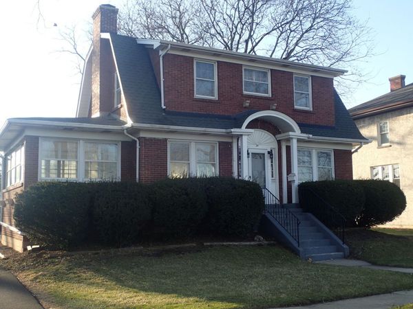 24 N Belmont Avenue, Arlington Heights, IL 60004