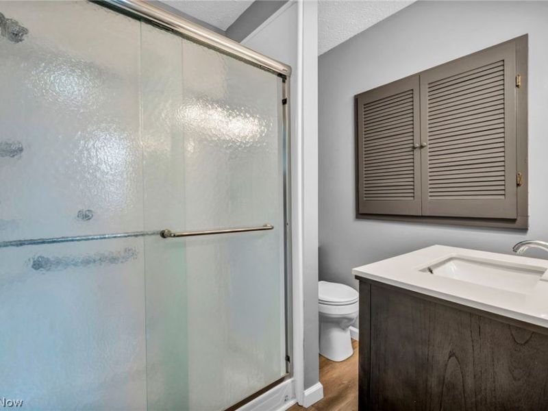 204 Grove Avenue, Cuyahoga Falls, OH 44221 Photo 11