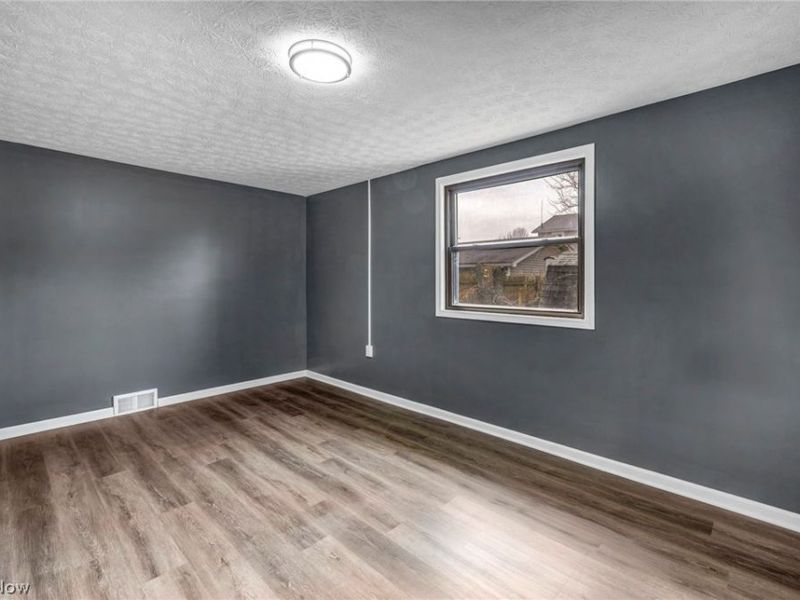 204 Grove Avenue, Cuyahoga Falls, OH 44221 Photo 23