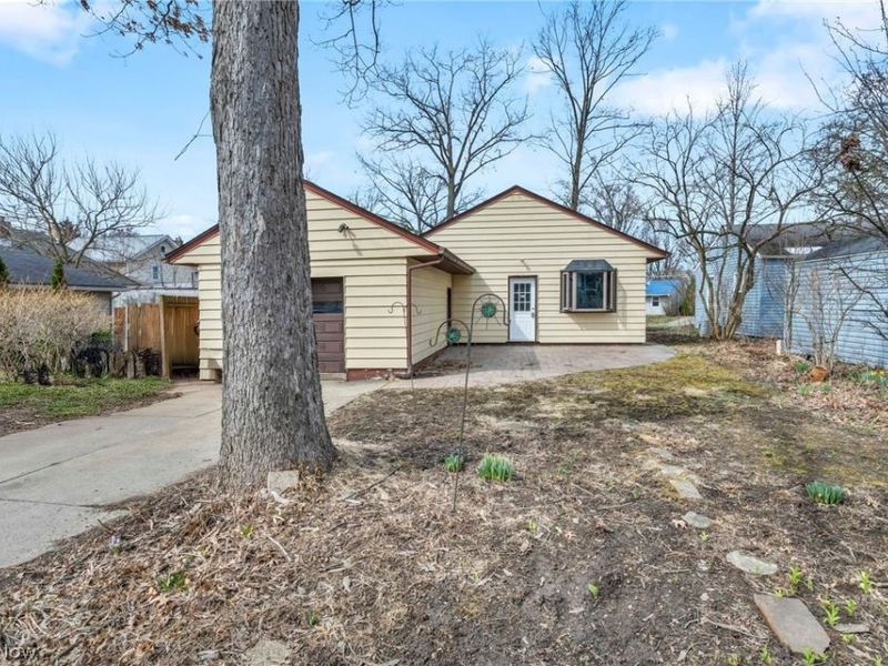 204 Grove Avenue, Cuyahoga Falls, OH 44221 Photo 39