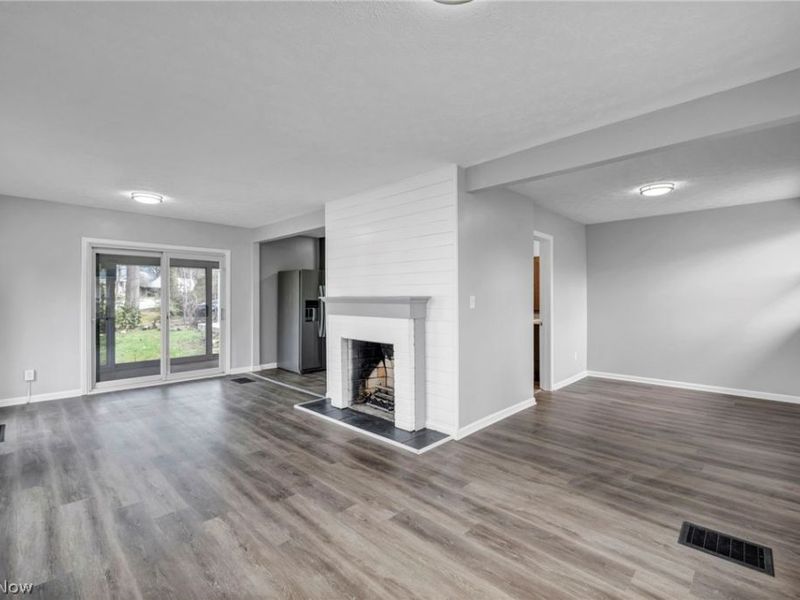 204 Grove Avenue, Cuyahoga Falls, OH 44221 Photo 7