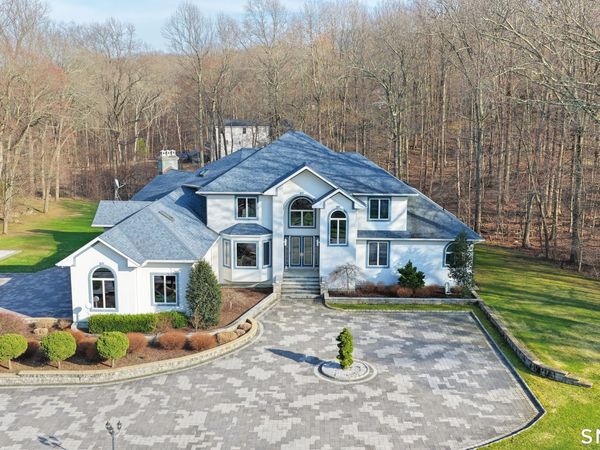 39 Golden Hill , Shelton, CT 06484