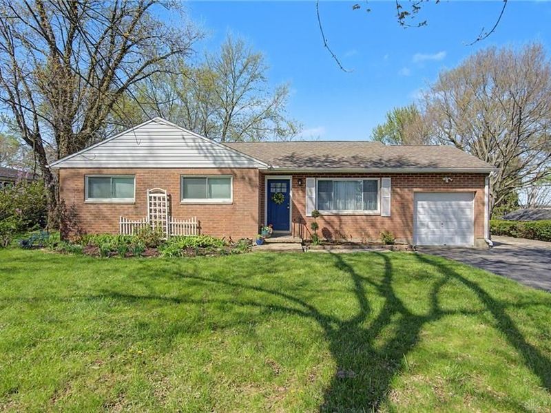 3526 Pamona Drive, Beavercreek, OH 45440 Photo 2