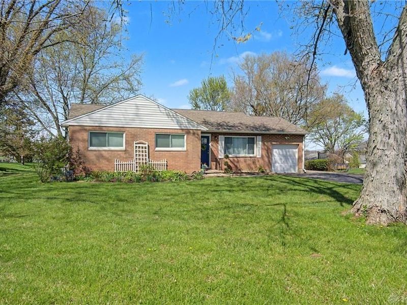 3526 Pamona Drive, Beavercreek, OH 45440 Photo 4