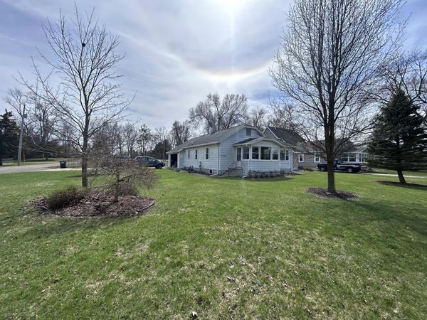 3765 Flansburg Road, Jackson, MI 49203