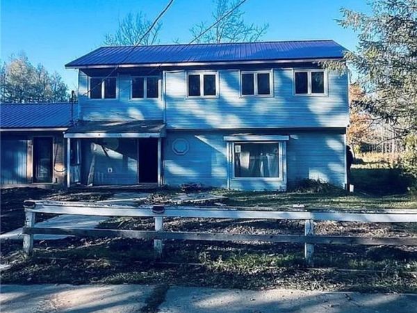 32 Deer Pond Acres , Warsaw, NY 14569