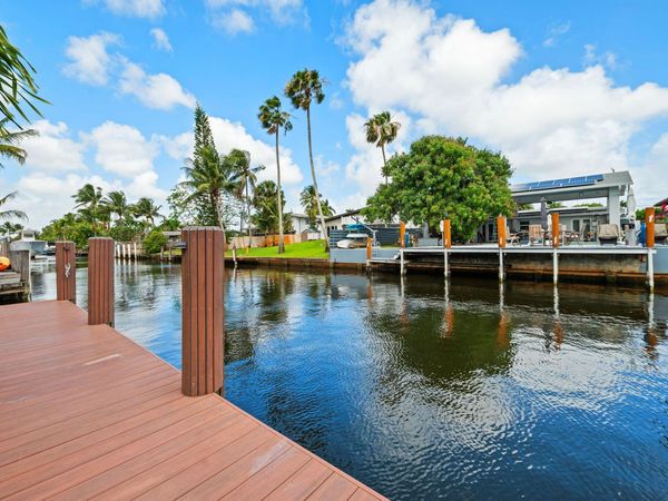 2512 Sugarloaf Lane, Fort Lauderdale, FL 33312