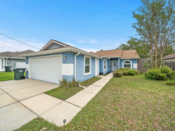 1407 Rhode Island Avenue, Lynn Haven, FL 32444