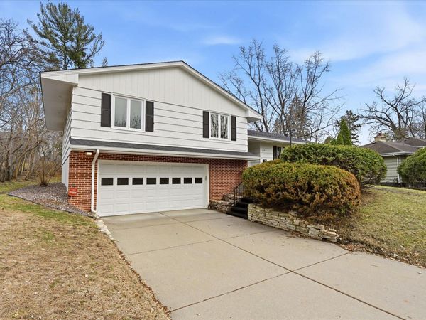 2311 Gettysburg Avenue S, Saint Louis Park, MN 55426