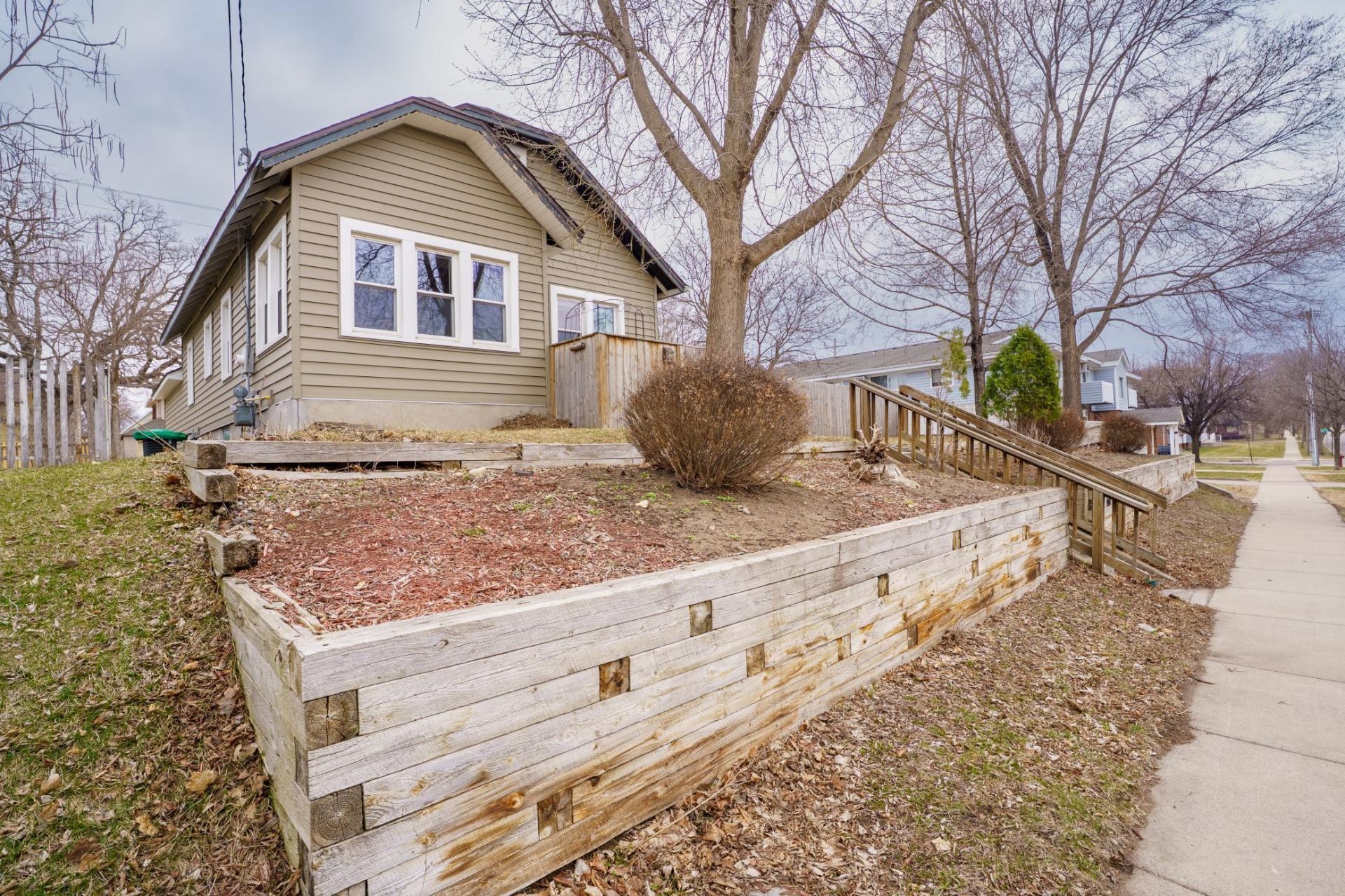 614 8th Avenue N, Saint Cloud, MN 56303 Main Photo