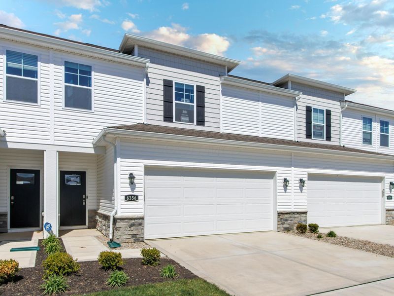 6356 Ripken Street, Columbus, OH 43228 Photo 2