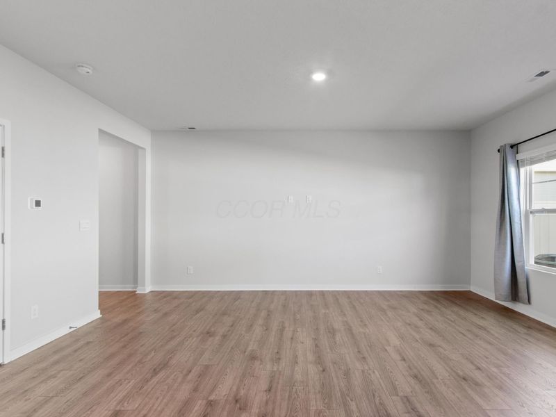 6356 Ripken Street, Columbus, OH 43228 Photo 9