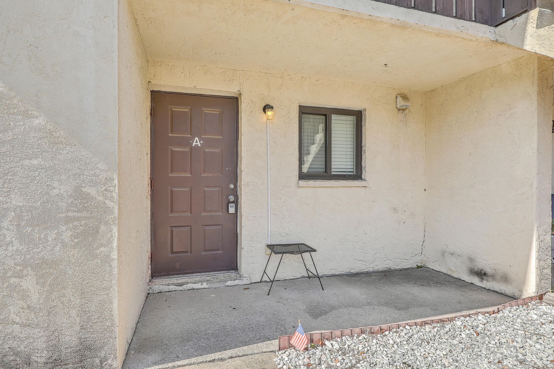 2162 Bees Ferry Road Photo 4