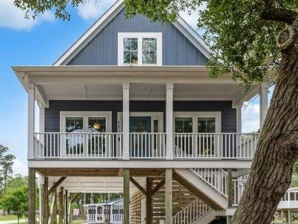 681 Forest Drive SE, Bolivia, NC 28422