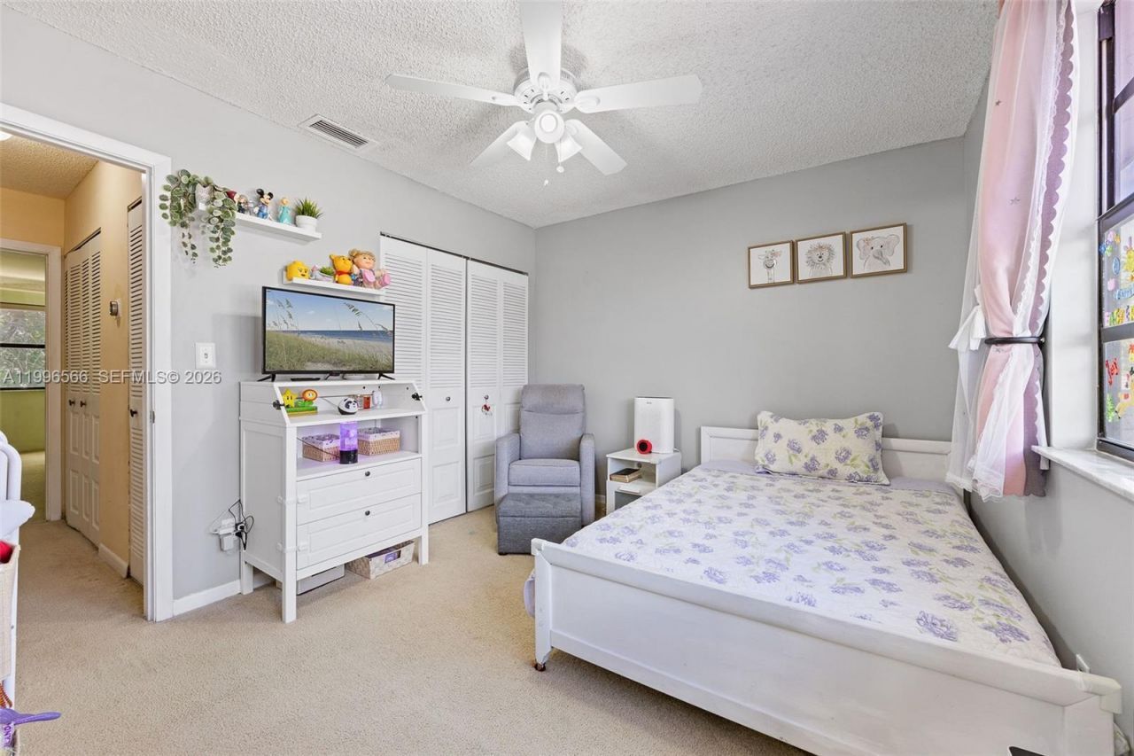 10500 NW 3rd St, Pembroke Pines, FL 33026 Photo