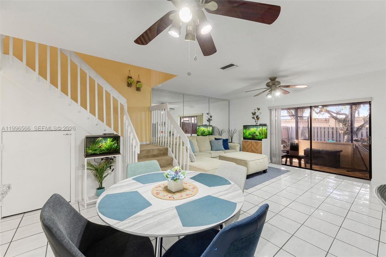 10500 NW 3rd St, Pembroke Pines, FL 33026 Photo