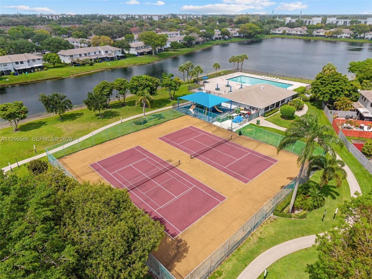 10500 NW 3rd St, Pembroke Pines, FL 33026 Photo
