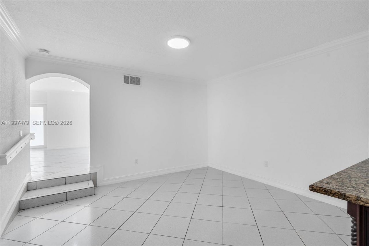 201 SW 51st Ct, Unit 1, Miami, FL 33134 Photo