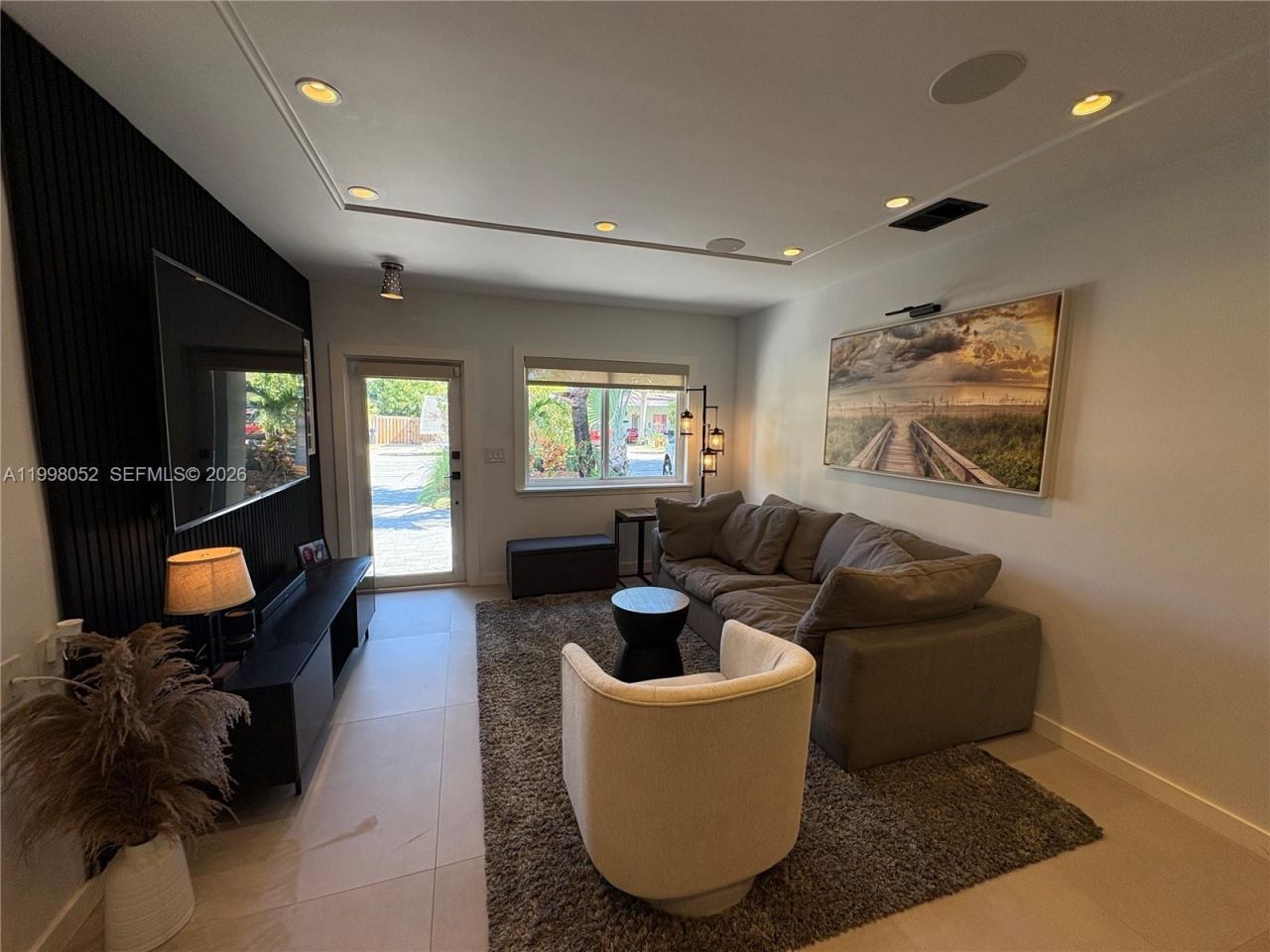 1205 NE 17th Ter, Fort Lauderdale, FL 33304 Photo