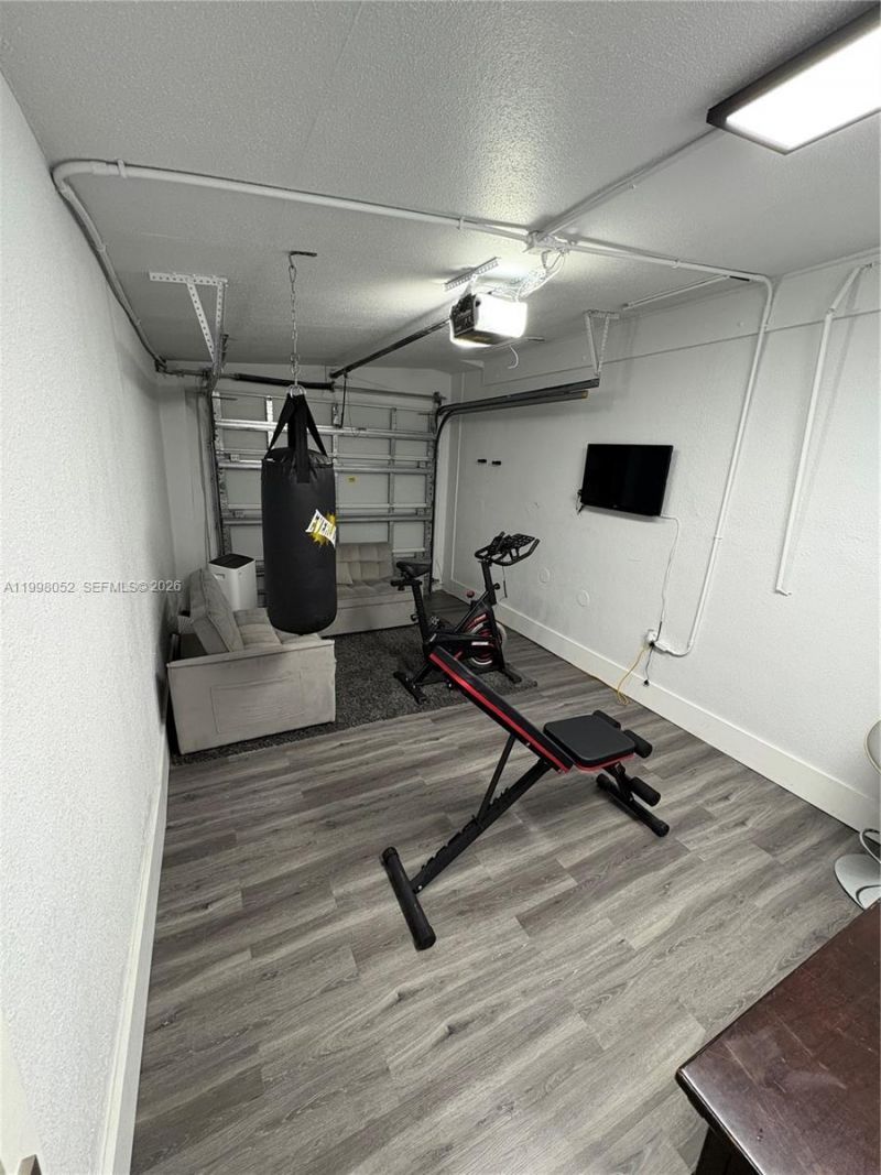 1205 NE 17th Ter, Fort Lauderdale, FL 33304 Photo