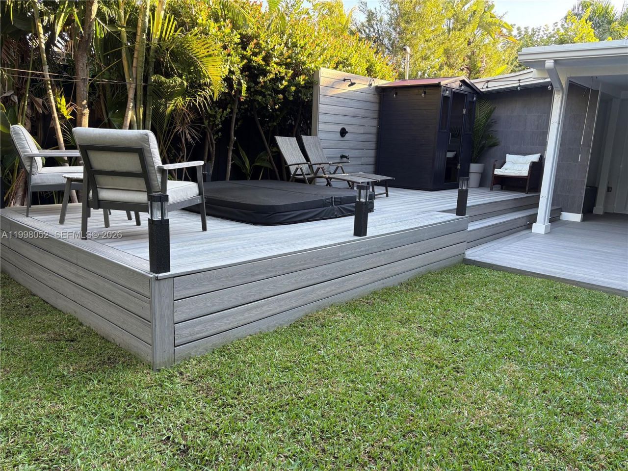 1205 NE 17th Ter, Fort Lauderdale, FL 33304 Photo