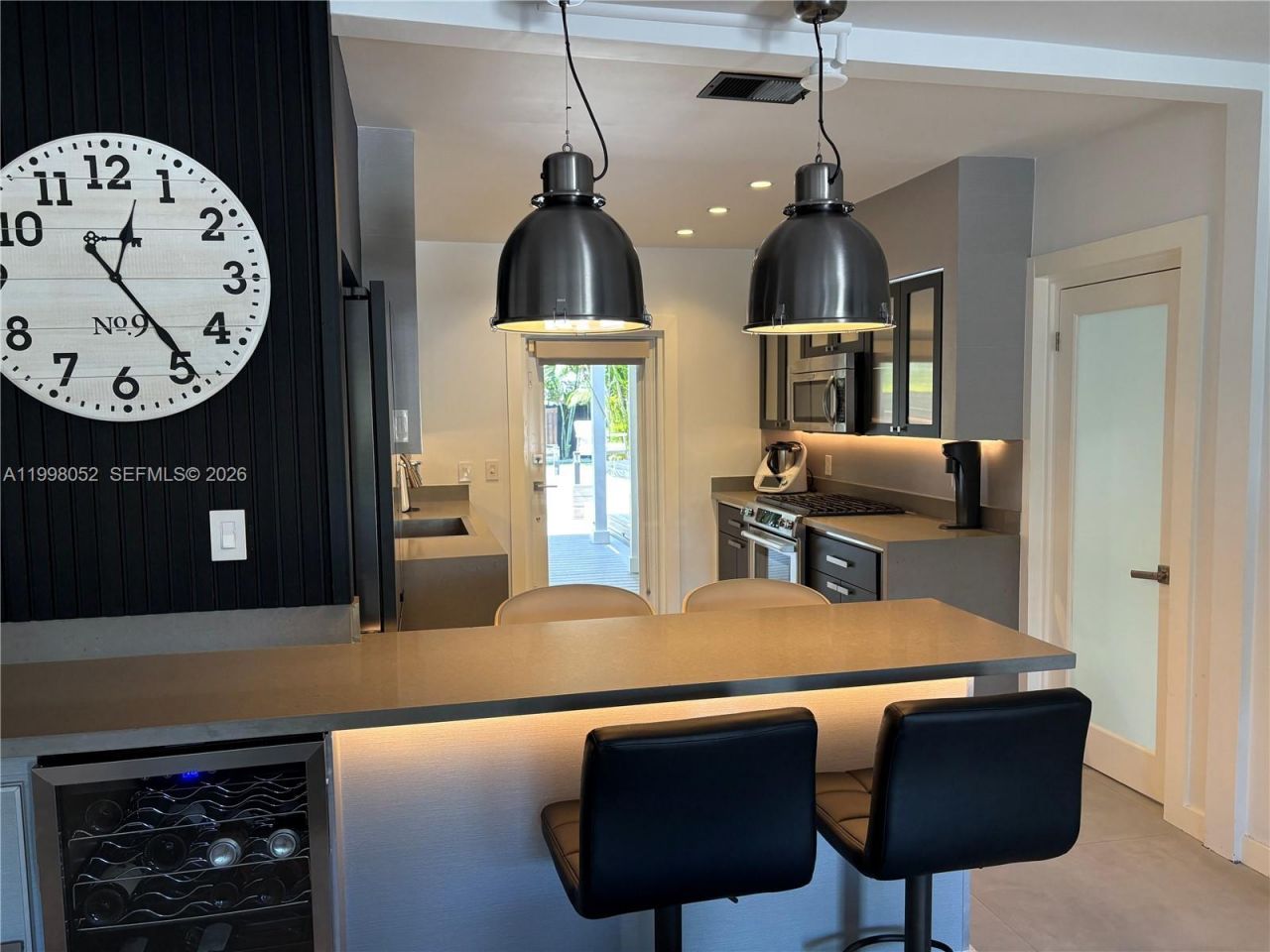 1205 NE 17th Ter, Fort Lauderdale, FL 33304 Photo