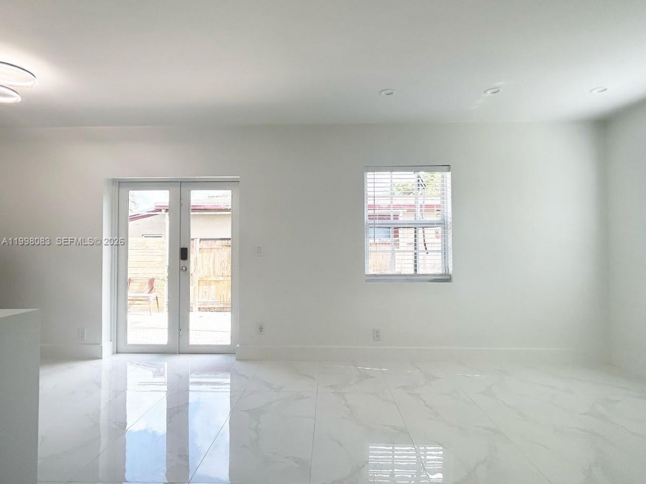 16082 NE 9th Ct, North Miami Beach, FL 33162 Photo