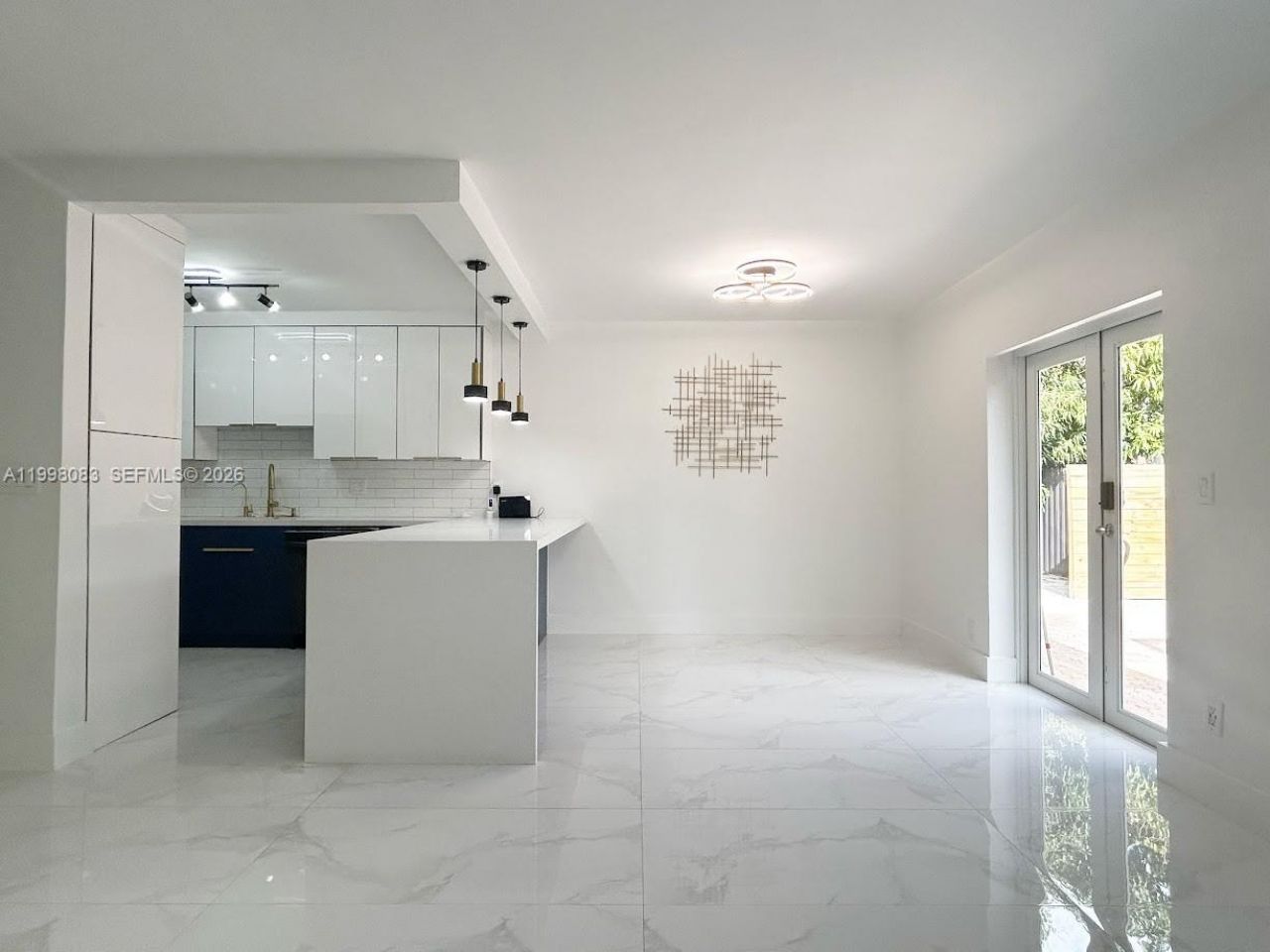 16082 NE 9th Ct, North Miami Beach, FL 33162 Photo