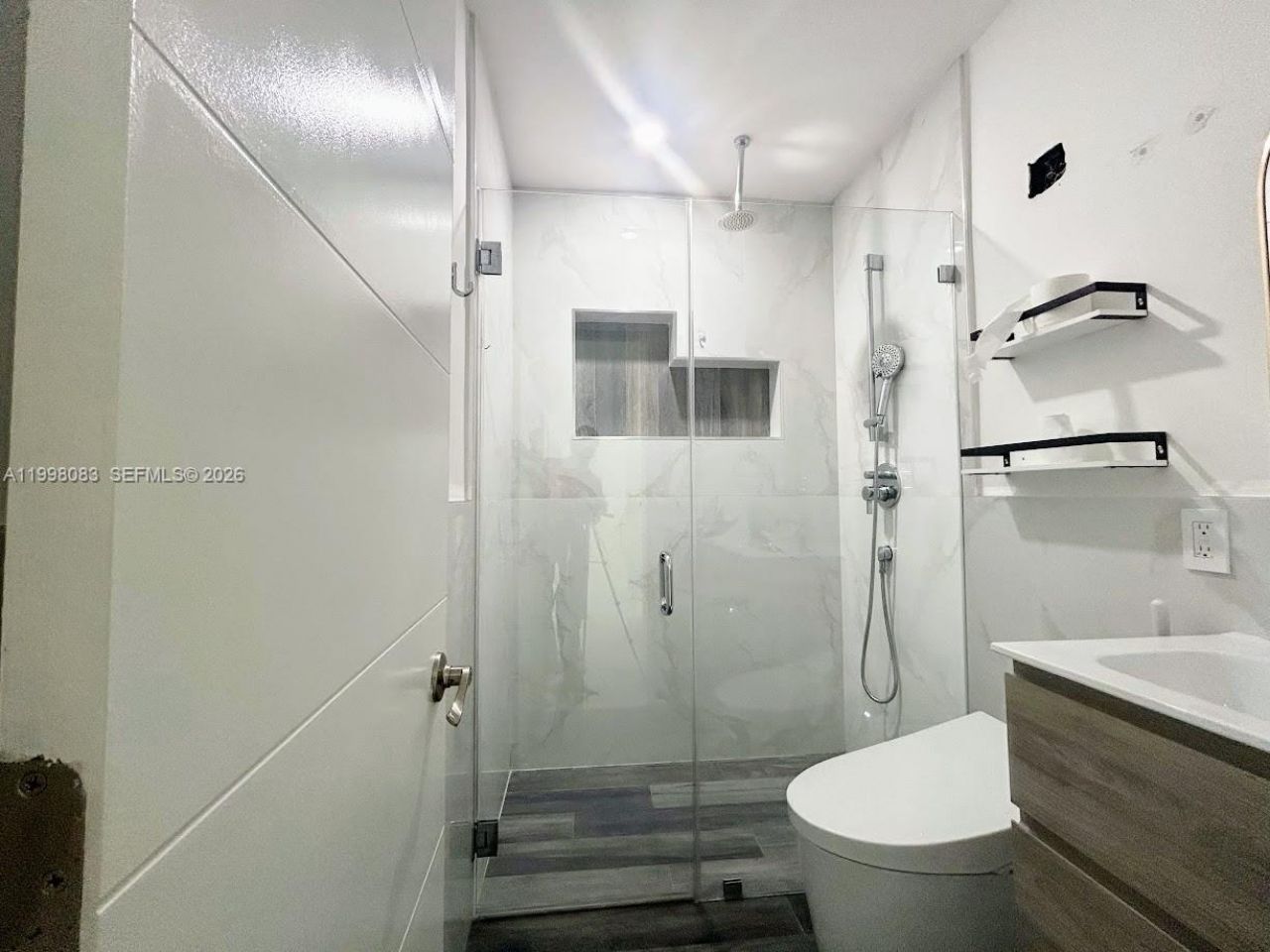 16082 NE 9th Ct, North Miami Beach, FL 33162 Photo