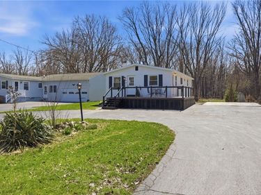 105 Names Road, Rochester, NY 14623