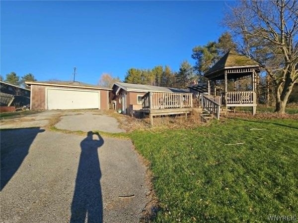 5617 State Route 15A , Springwater, NY 14560