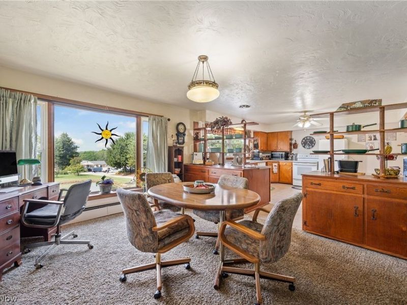 988 E Turkeyfoot Lake Road, Akron, OH 44312 Photo 9