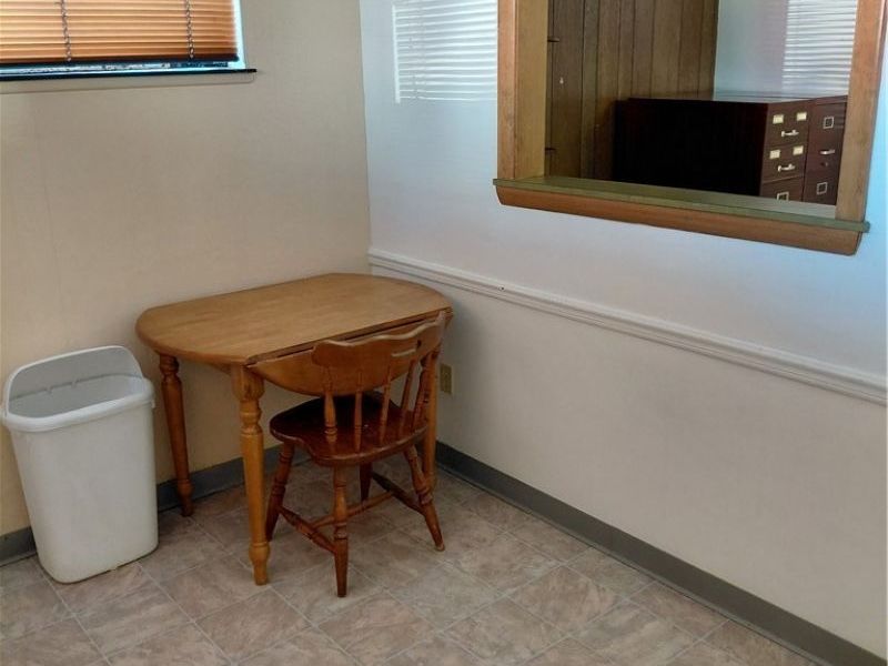 211 N Main Street, Hubbard, OH 44425 Photo 13