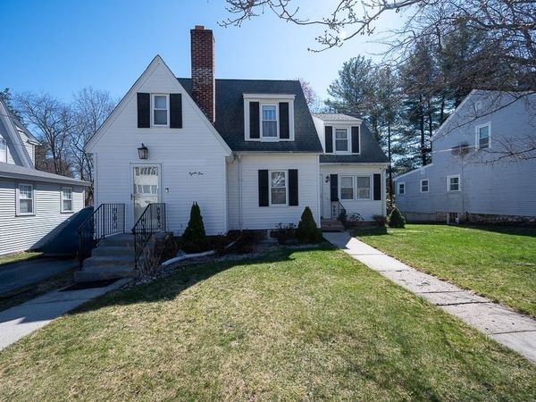 41 Dellwood Rd, Worcester, MA 01602